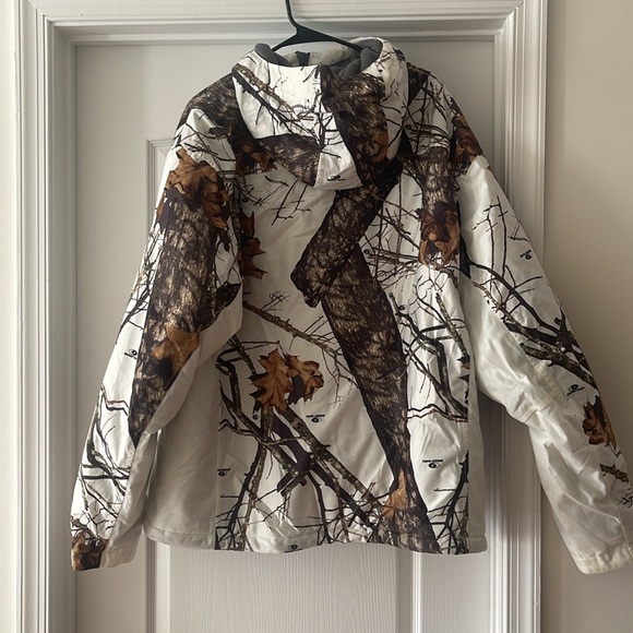 Field and Stream Camo Coat - Picture 2 of 4